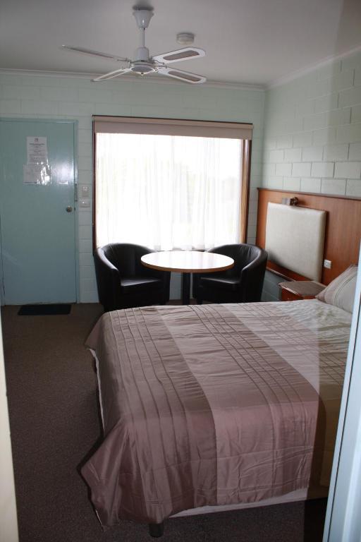 Opal Motel Leongatha Szoba fotó